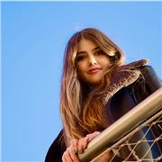 Sono una ragazza diciassettenne che fa un liceo linguistico,offro repetizioni di inglese,russo,storia e o madrelingua russa